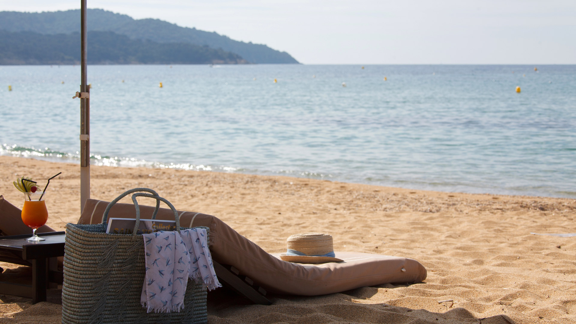 Hotel en bord de mer, Var