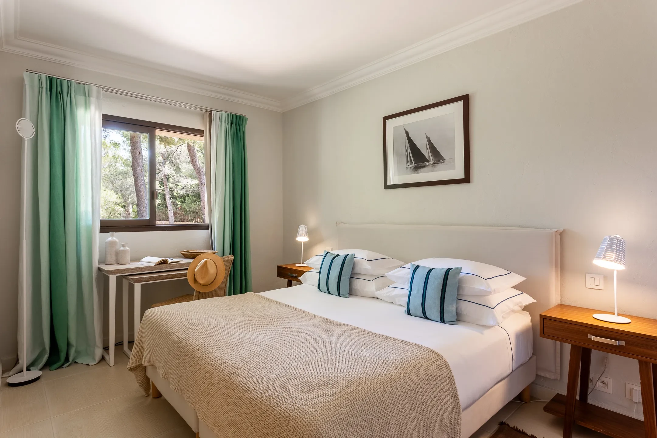 ch 425 001 24 5p6a8230 2160p