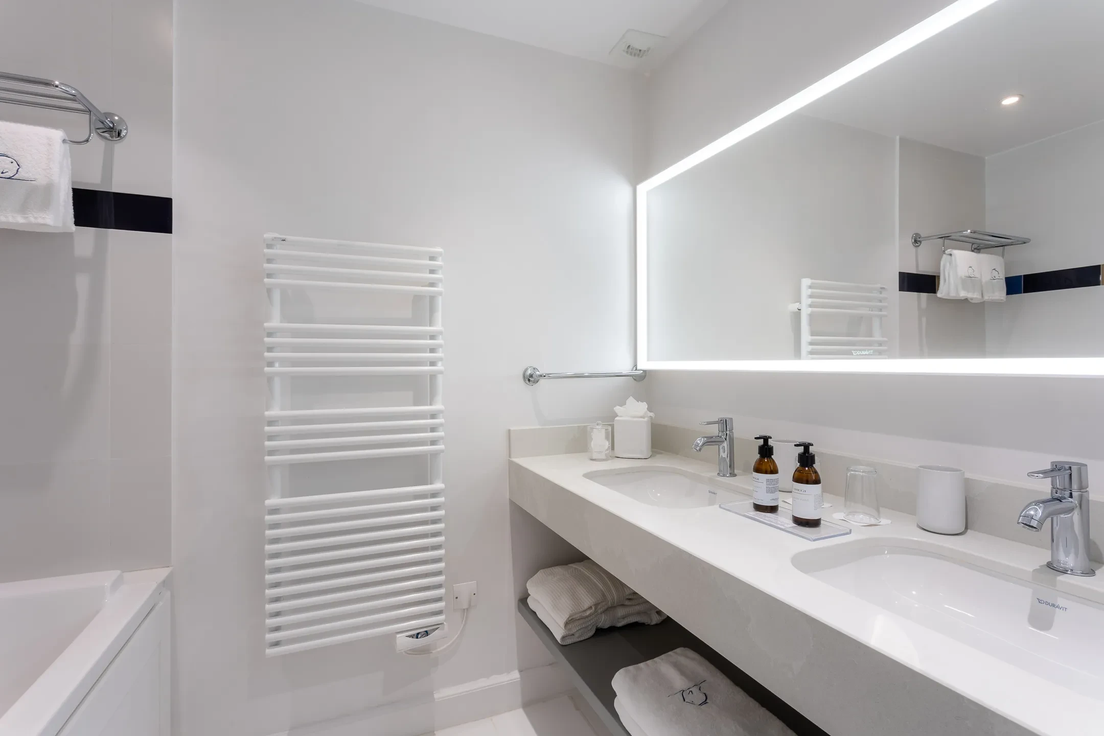 ch 425 004 24 5p6a8263 2160p